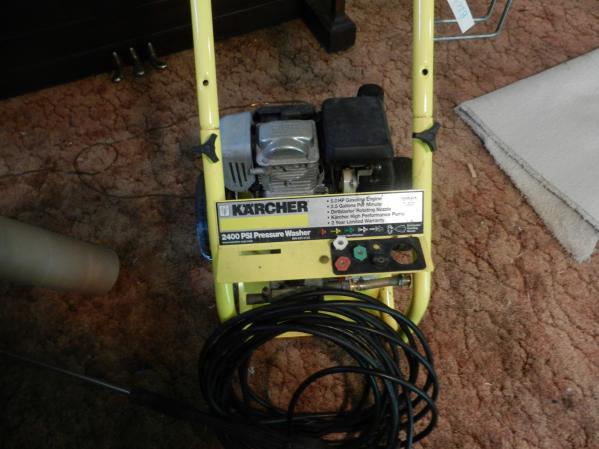 Karcher pressure washer with store honda engine